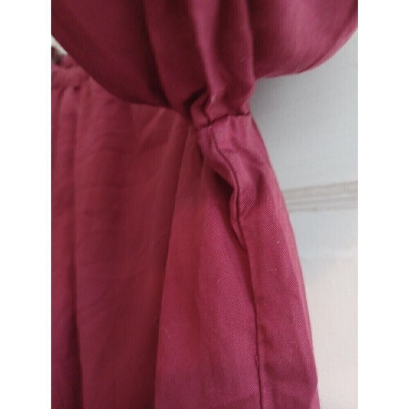 Crown & Ivy boho burgundy peasant blouse M smocking detail sleeves pullover - Picture 6 of 12